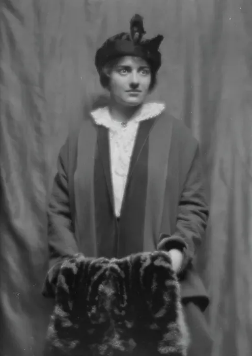 Framed Print : Damrosch, Alice, Miss, portrait photograph, 1913 Dec. 18. Creator: Arnold Genthe Framed Print : Damrosch, Alice, Miss, portrait photograph, 1913 Dec. 18. Creator: Arnold Genthe