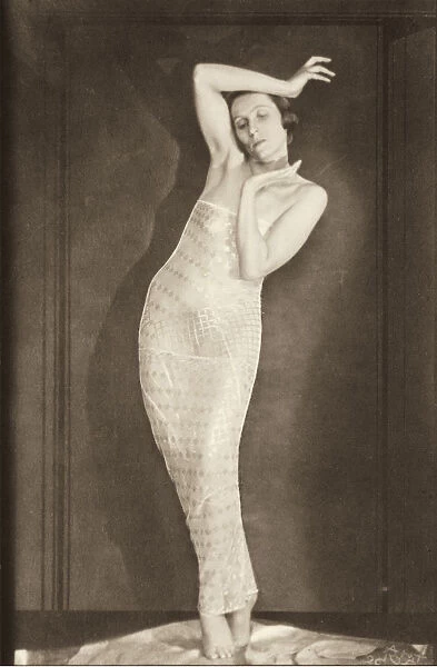 The dancer Ellinor Tordis, 1926