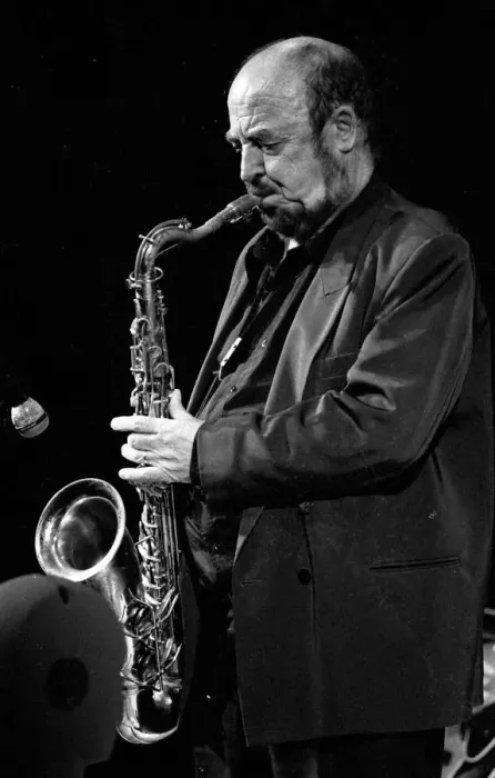 Framed Print : Danny Moss, jazz tenor saxophonist, Brecon, 2002. Artist: Brian O Connor Framed Print : Danny Moss, jazz tenor saxophonist, Brecon, 2002. Artist: Brian O Connor