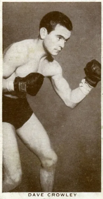 Framed Print : Dave Crowley, British boxer, 1938 Framed Print : Dave Crowley, British boxer, 1938