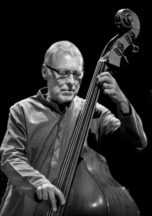 Framed Print : Dave Holland, 2017. Artist: Alan John Ainsworth Framed Print : Dave Holland, 2017. Artist: Alan John Ainsworth