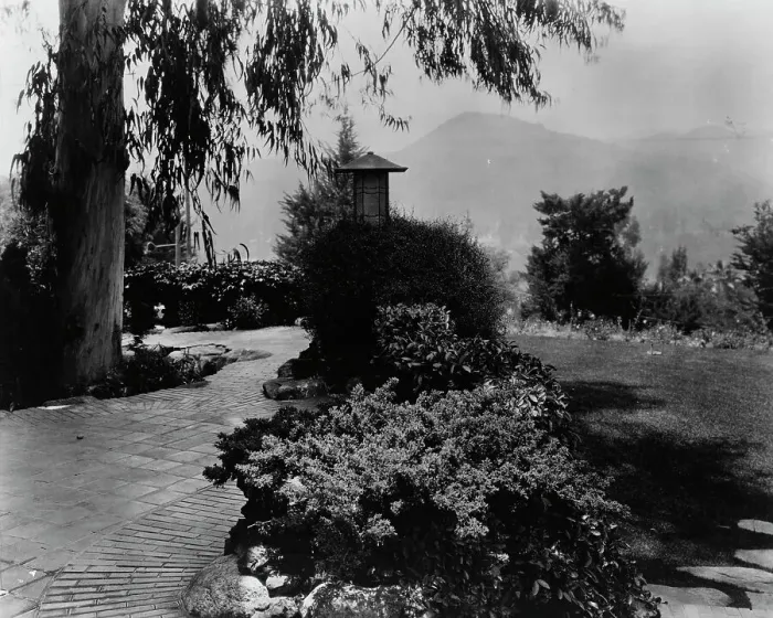 Framed Print : David Berry Gamble house, 4 Westmoreland Place, Pasadena, California, 1917. Creator: Frances Benjamin Johnston Framed Print : David Berry Gamble house, 4 Westmoreland Place, Pasadena, California, 1917. Creator: Frances Benjamin Johnston