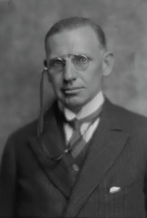 Framed Print : Davis, Hartley, Mr. portrait photograph, 1914 May 22. Creator: Arnold Genthe Framed Print : Davis, Hartley, Mr. portrait photograph, 1914 May 22. Creator: Arnold Genthe