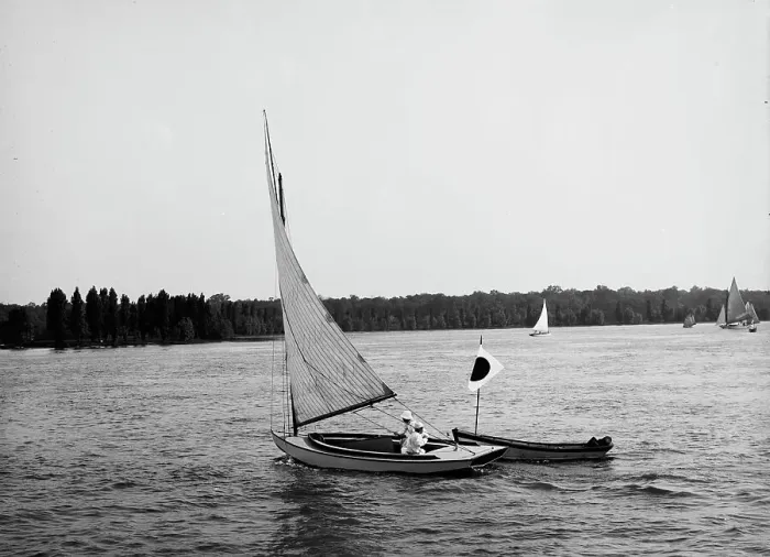 Framed Print : D.B.C.Y. [Detroit Boat Club yacht] regatta, # 18 turning water works stake first, c1900-1910. Creator: Johns Johnston