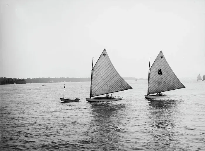 Framed Print : D.B.C.Y. [Detroit Boat Club yacht] regatta, # 18 & # 19, first ground, 3rd turn, c1900-1910. Creator: Johns Johnston. D.B.C.Y. [Detroit Boat Club yacht] regatta, # 18 & # 19, first ground, 3rd turn, c1900-1910. Creator: Johns Johnston