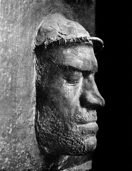 Death mask of Lorenzo de Medici, ruler of Florence, 1492 (1956)