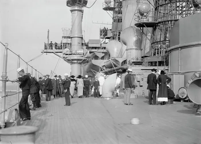 Framed Print : On deck of USS Arkansas, between c1910 and c1915. Creator: Bain News Service Framed Print : On deck of USS Arkansas, between c1910 and c1915. Creator: Bain News Service