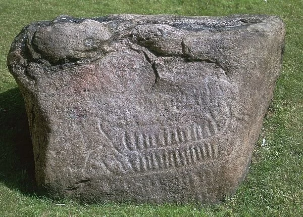 Decorated stone, Bronze age