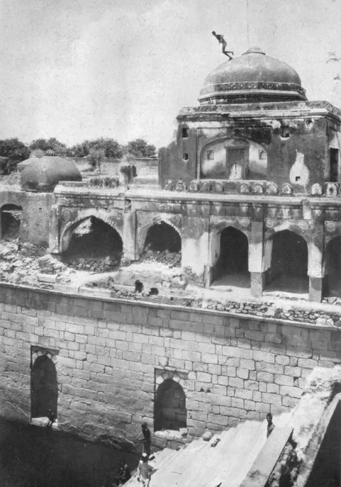 Framed Print : Delhi. A Perilious Dive, c1910. Creator: Unknown Framed Print : Delhi. A Perilious Dive, c1910. Creator: Unknown