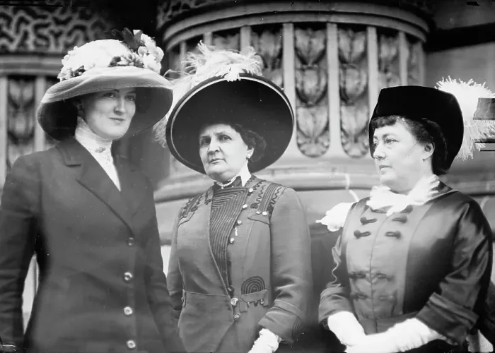 Framed Print : Democratic National Convention - Miss Ruby Tucker of Arkansas; Mrs. Thomas Taggart of... 1912. Creator: Harris & Ewing. Democratic National Convention - Miss Ruby Tucker of Arkansas; Mrs. Thomas Taggart of... 1912. Creator: Harris & Ewing Framed Print : Democratic National Convention - Miss Ruby Tucker of Arkansas; Mrs. Thomas Taggart of... 1912. Creator: Harris & Ewing. Democratic National Convention - Miss Ruby Tucker of Arkansas; Mrs. Thomas Taggart of... 1912. Creator: Harris & Ewing
