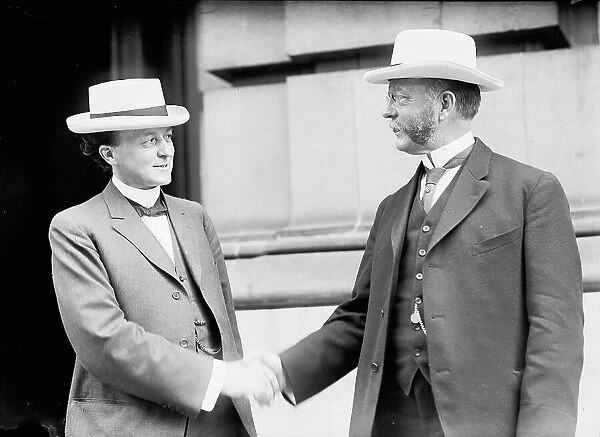 Democratic National Convention - Sen. Pomerene of Ohio, And Rep. Redfield of New York, 1912. Creator: Harris & Ewing. Democratic National Convention - Sen. Pomerene of Ohio, And Rep. Redfield of New York, 1912. Creator: Harris & Ewing
