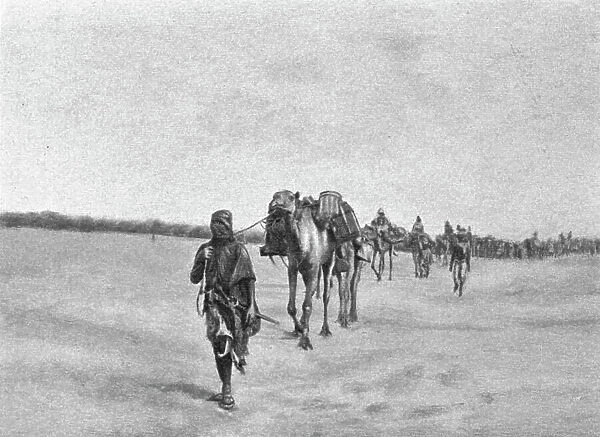 'Depart d'une caravane; Afrique du nord, 1914. Creator: Unknown