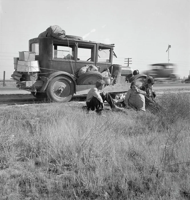 Framed Print : Depression refugee family from Tulsa, Oklahoma, arrived in California June 1936, 1936. Creator: Dorothea Lange Framed Print : Depression refugee family from Tulsa, Oklahoma, arrived in California June 1936, 1936. Creator: Dorothea Lange