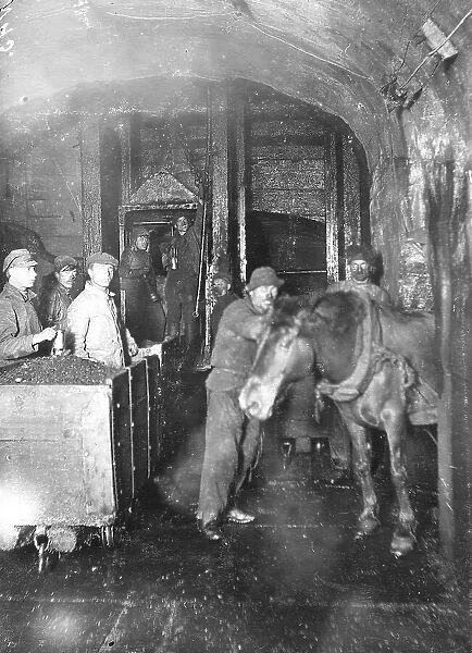 Descent into the Anzherskaya mine, 1911. Creator: Kozlov