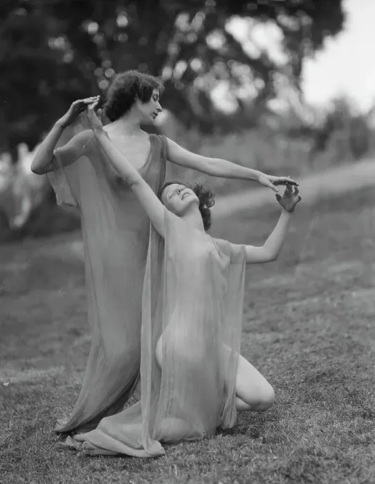 Framed Print : Desha and Leah, 1921 July 30. Creator: Arnold Genthe Framed Print : Desha and Leah, 1921 July 30. Creator: Arnold Genthe