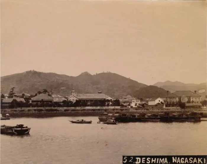 Framed Print : Deshima, Nagasaki, c1890-1900 Framed Print : Deshima, Nagasaki, c1890-1900