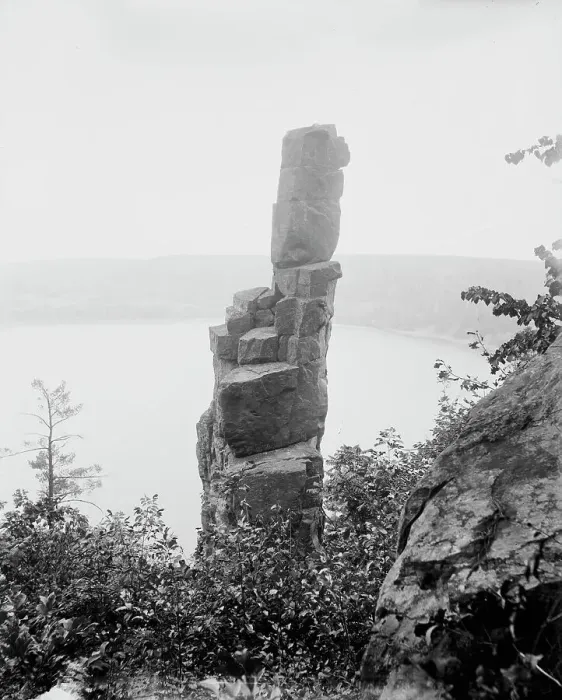 Framed Print : Devil's Lake, Wis. c1898. Creator: Unknown Framed Print : Devil's Lake, Wis. c1898. Creator: Unknown