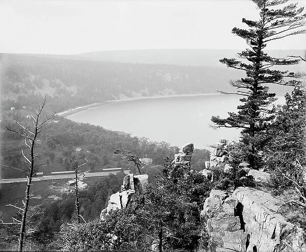Devil's Lake, Wisconsin, between 1880 and 1899. Creator: Unknown