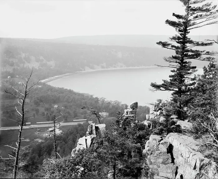 Framed Print : Devil's Lake, Wisconsin, between 1880 and 1899. Creator: Unknown Framed Print : Devil's Lake, Wisconsin, between 1880 and 1899. Creator: Unknown