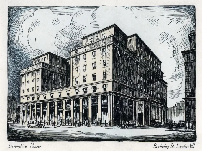 Framed Print : Devonshire House, Berkeley Street, London, c1910-1929(?) Framed Print : Devonshire House, Berkeley Street, London, c1910-1929(?)