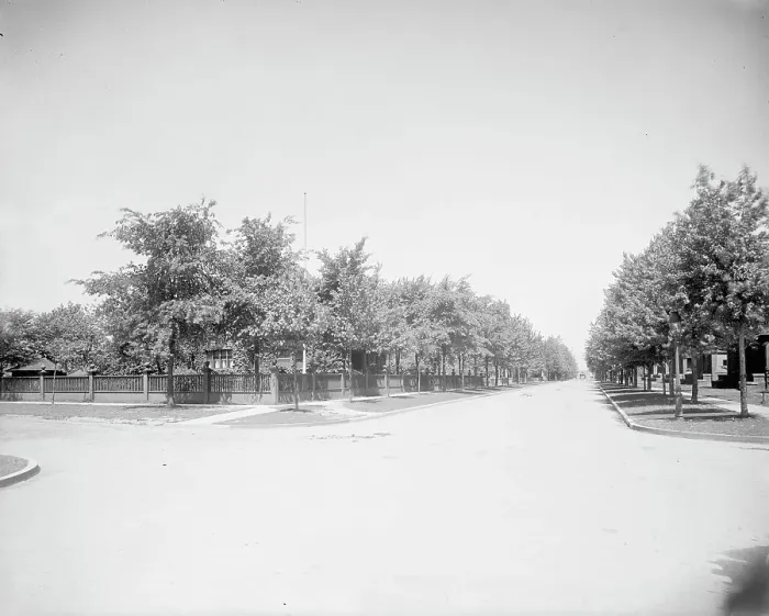 Framed Print : Devonshire Road, looking north, Walkerville, Ont. between 1905 and 1915. Creator: Unknown Framed Print : Devonshire Road, looking north, Walkerville, Ont. between 1905 and 1915. Creator: Unknown
