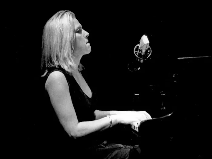 Framed Print : Diana Krall, Ronnie Scotts, London, 1998. Artist: Brian O Connor Framed Print : Diana Krall, Ronnie Scotts, London, 1998. Artist: Brian O Connor