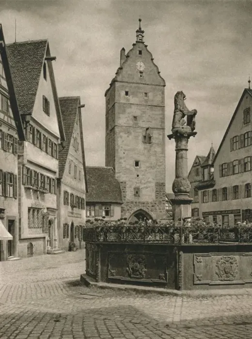 Framed Print : Dinkelsbuhl - Wormitztor, 1931. Artist: Kurt Hielscher