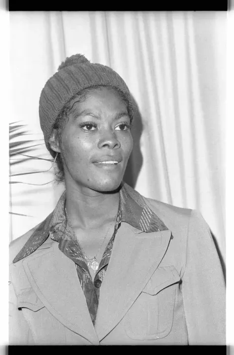 Framed Print : Dionne Warwick, London, 1974. Artist: Brian O Connor Framed Print : Dionne Warwick, London, 1974. Artist: Brian O Connor
