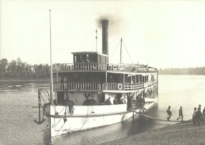 Framed Print : Disembarkation of passengers from the steamship Russian on the shore near the...Ovsyanki, 1909. Creator: Vladimir Ivanovich Fedorov. Disembarkation of passengers from the steamship Russian on the shore near the...Ovsyanki, 1909 Framed Print : Disembarkation of passengers from the steamship Russian on the shore near the...Ovsyanki, 1909. Creator: Vladimir Ivanovich Fedorov. Disembarkation of passengers from the steamship Russian on the shore near the...Ovsyanki, 1909