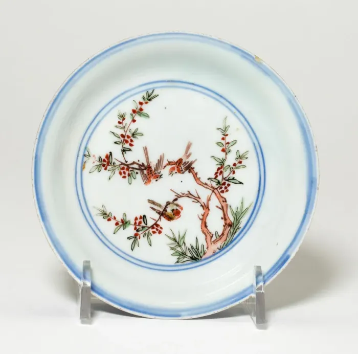 Framed Print : Dish with Birds on Flower Branches, Ming dynasty (1368-1644) Framed Print : Dish with Birds on Flower Branches, Ming dynasty (1368-1644)
