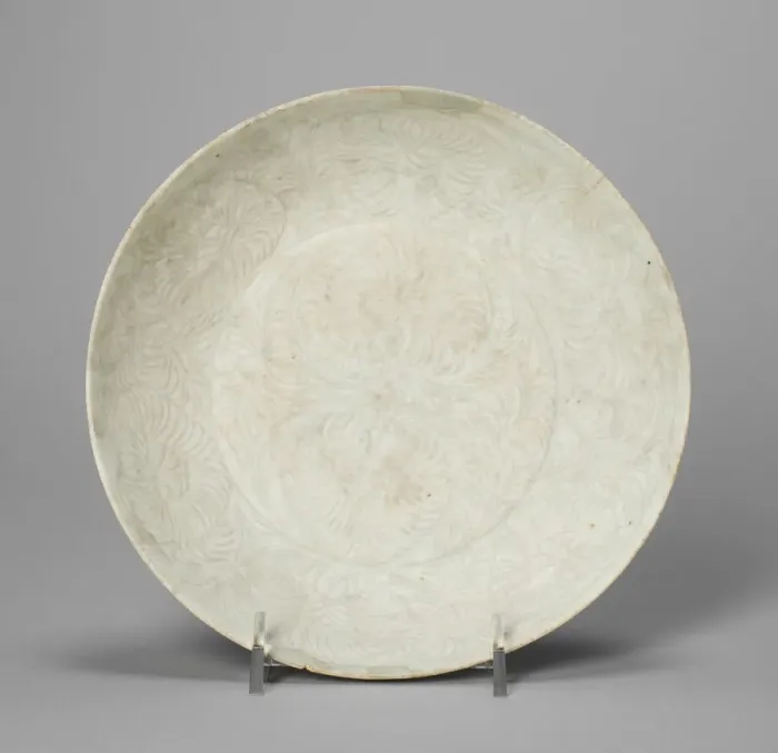 Framed Print : Dish with Floral Scrolls, Song dynasty (960-1279). Creator: Unknown Framed Print : Dish with Floral Scrolls, Song dynasty (960-1279). Creator: Unknown