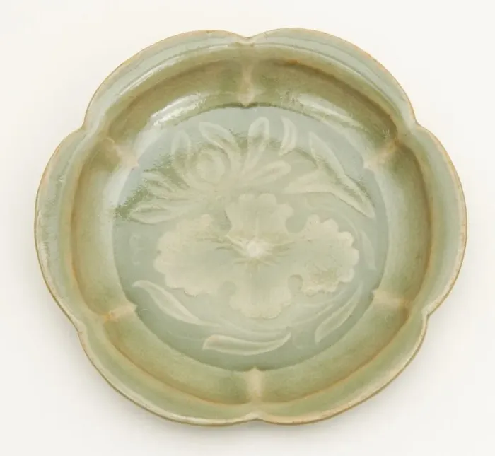 Framed Print : Dish with Petal-Lobed Rim, Lotus, and Waterweeds, Northern Song dynasty Framed Print : Dish with Petal-Lobed Rim, Lotus, and Waterweeds, Northern Song dynasty