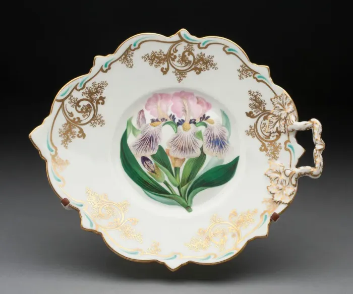 Framed Print : Dish, Stoke on Trent, c. 1825. Creator: Spode Ceramic Works Framed Print : Dish, Stoke on Trent, c. 1825. Creator: Spode Ceramic Works