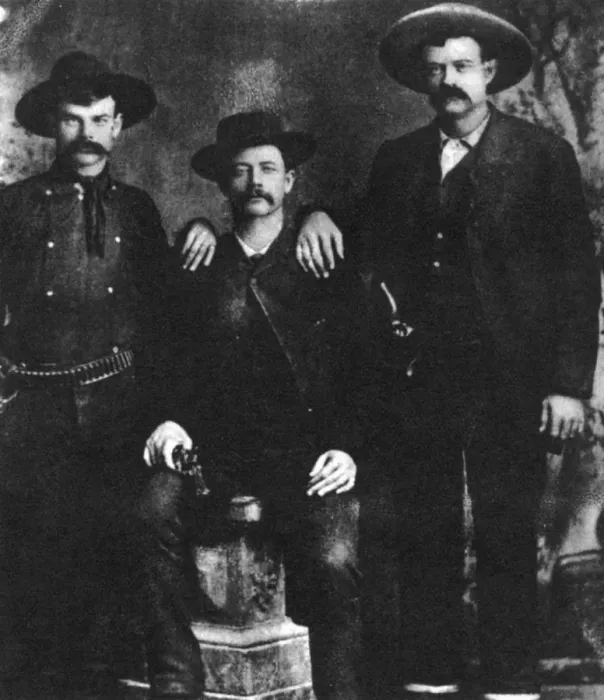 Framed Print : A disputed photograph of the train robber and outlaw Sam Bass, c1877-1878 (1954) Framed Print : A disputed photograph of the train robber and outlaw Sam Bass, c1877-1878 (1954)