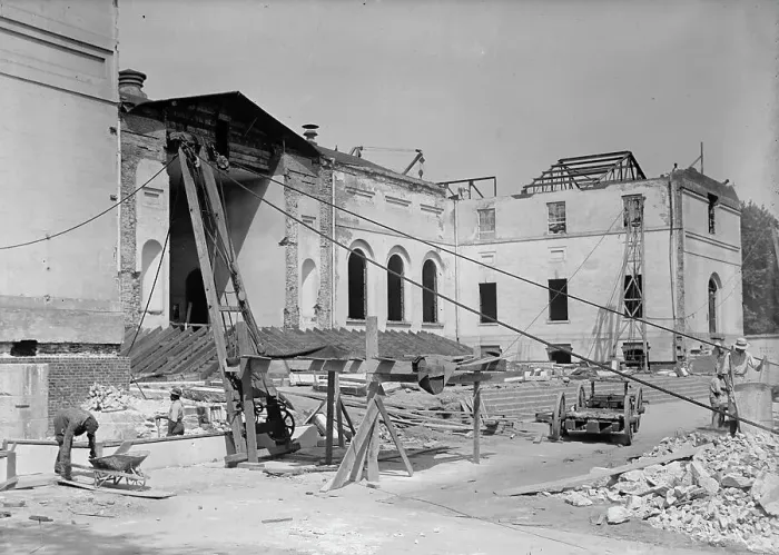 Framed Print : District of Columbia Supreme Court Being Remodeled, 1917. Creator: Harris & Ewing. District of Columbia Supreme Court Being Remodeled, 1917. Creator: Harris & Ewing Framed Print : District of Columbia Supreme Court Being Remodeled, 1917. Creator: Harris & Ewing. District of Columbia Supreme Court Being Remodeled, 1917. Creator: Harris & Ewing
