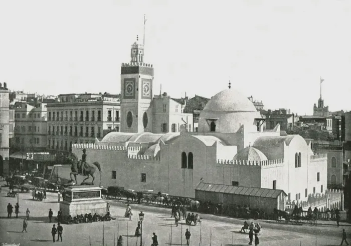 Framed Print : The Djama a al-Djedid, Algiers, Algeria, 1895. Creator: Poulton & Co Framed Print : The Djama a al-Djedid, Algiers, Algeria, 1895. Creator: Poulton & Co