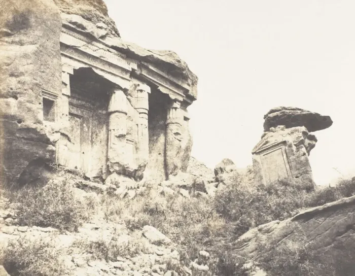 Framed Print : Djebel Selseleh (Silsilis), Steles Architecturales Taillees Dans les C Framed Print : Djebel Selseleh (Silsilis), Steles Architecturales Taillees Dans les C