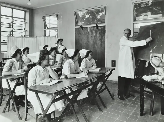 Framed Print : A doctor instructs trainee midwives, 1950s. Creator: Unknown Framed Print : A doctor instructs trainee midwives, 1950s. Creator: Unknown