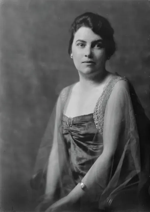 Framed Print : Dodge, A.H. Mrs. portrait photograph, 1917 Oct. 2. Creator: Arnold Genthe Framed Print : Dodge, A.H. Mrs. portrait photograph, 1917 Oct. 2. Creator: Arnold Genthe
