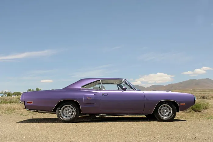 Framed Print : Dodge Coronet Hemi RT 1970. Artist: Simon Clay Framed Print : Dodge Coronet Hemi RT 1970. Artist: Simon Clay