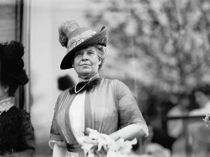 Framed Print : Dolly Madison Breakfast - Mrs. Judson Harmon, 1912. Creator: Harris & Ewing. Dolly Madison Breakfast - Mrs. Judson Harmon, 1912. Creator: Harris & Ewing