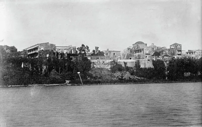 Framed Print : Dominican Republic - San Domingo from Harbor, 1911. Creator: Harris & Ewing. Dominican Republic - San Domingo from Harbor, 1911. Creator: Harris & Ewing Framed Print : Dominican Republic - San Domingo from Harbor, 1911. Creator: Harris & Ewing. Dominican Republic - San Domingo from Harbor, 1911. Creator: Harris & Ewing