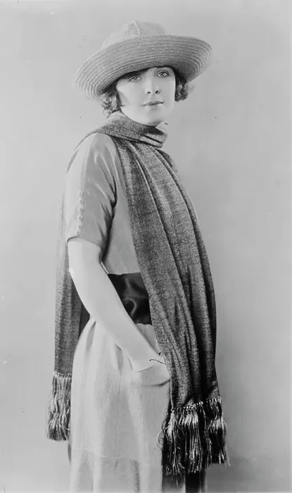 Framed Print : Doris Sheerin, between c1915 and c1920. Creator: Bain News Service Framed Print : Doris Sheerin, between c1915 and c1920. Creator: Bain News Service
