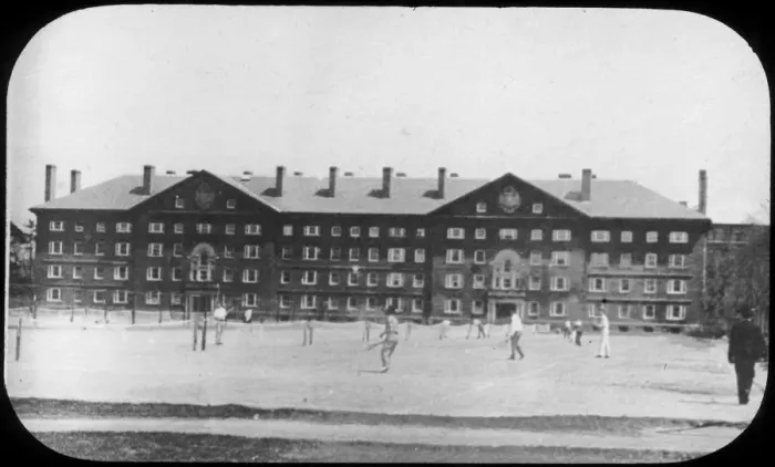 Framed Print : Dormitory Building, Harvard University, Massachusetts, USA, late 19th or early 20th century Framed Print : Dormitory Building, Harvard University, Massachusetts, USA, late 19th or early 20th century