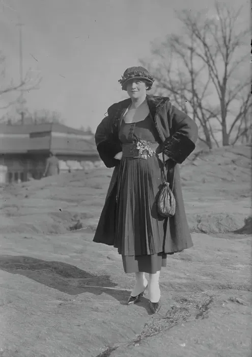 Framed Print : Dorothy Jardon, 1919. Creator: Bain News Service Framed Print : Dorothy Jardon, 1919. Creator: Bain News Service
