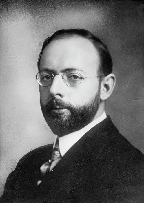 Framed Print : Dr. H.E. Ives, 1913. Creator: Bain News Service Framed Print : Dr. H.E. Ives, 1913. Creator: Bain News Service