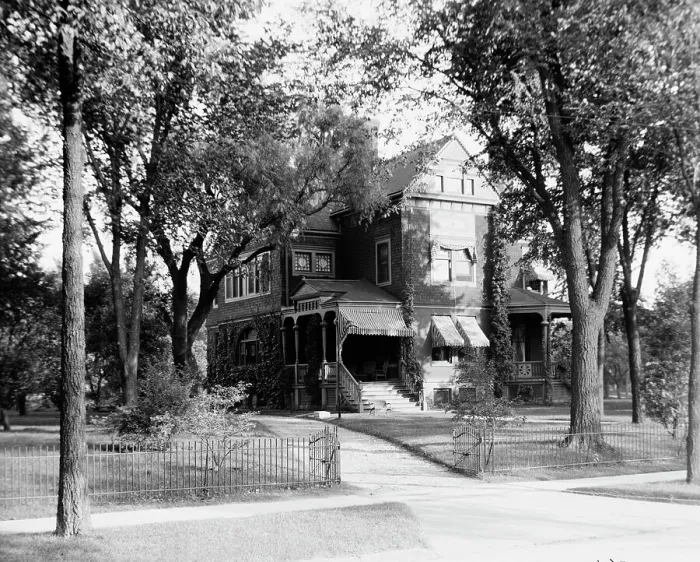 Framed Print : Dr. Henry C. Potter's residence, Saginaw, Mich. between 1900 and 1910. Creator: Unknown Framed Print : Dr. Henry C. Potter's residence, Saginaw, Mich. between 1900 and 1910. Creator: Unknown