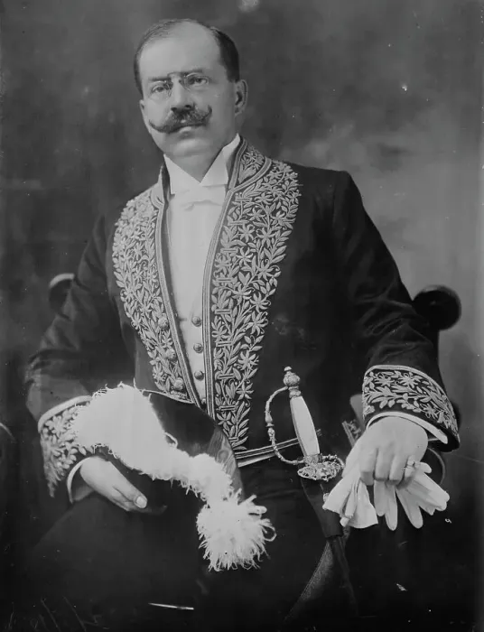 Framed Print : Dr. Paul Ritter, between c1915 and c1920. Creator: Bain News Service Framed Print : Dr. Paul Ritter, between c1915 and c1920. Creator: Bain News Service