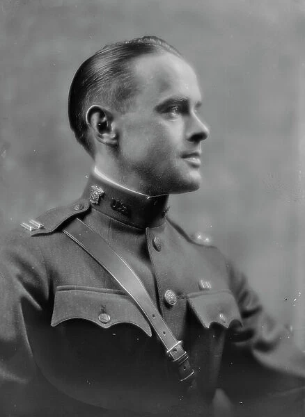 Dr. Walter Phillips, portrait photograph, 1919 June 6. Creator: Arnold Genthe
