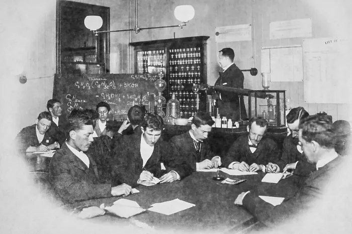 Framed Print : Dr Wilton W.R. Love teaching class with Chemistry / Pharmacy students, 1894. Creator: Unknown Framed Print : Dr Wilton W.R. Love teaching class with Chemistry / Pharmacy students, 1894. Creator: Unknown